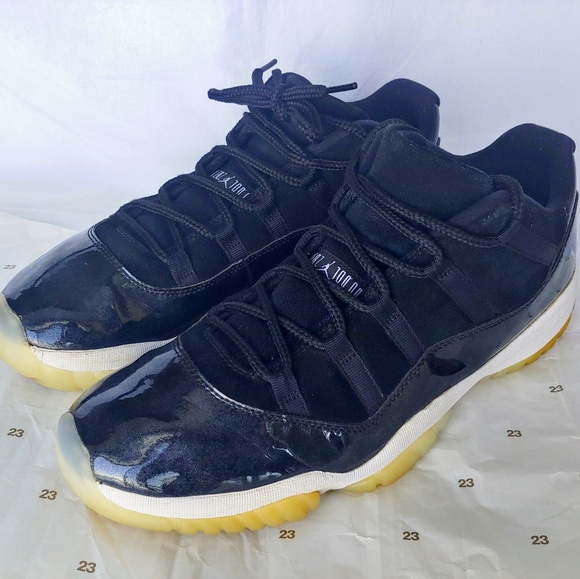 jordan 11 low size 13